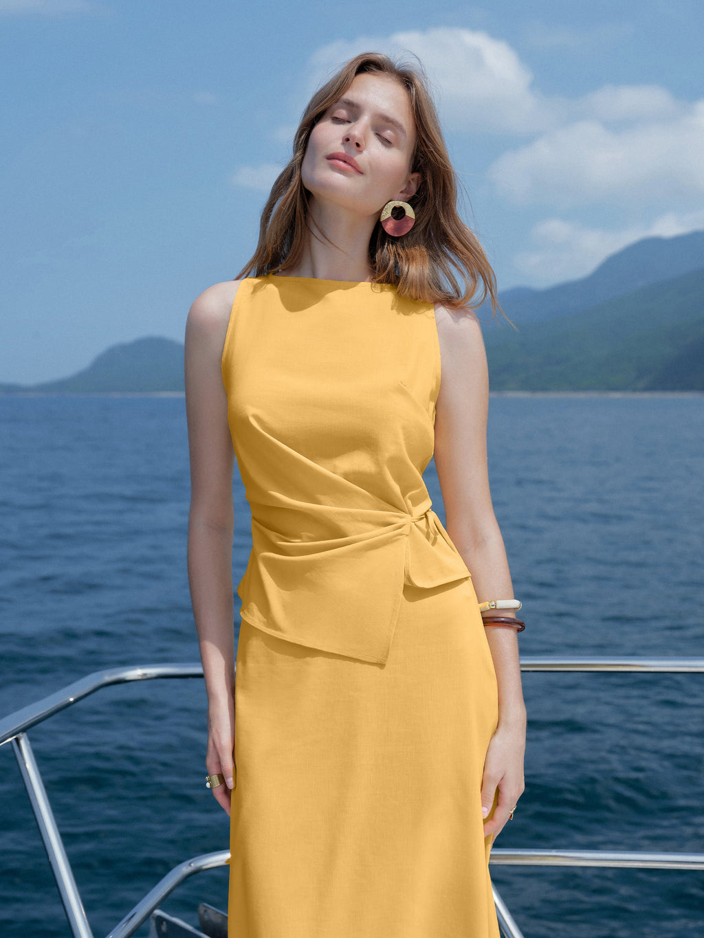 OGLmove Lyocell-Linen Blend Boatneck Waist-Defined Top