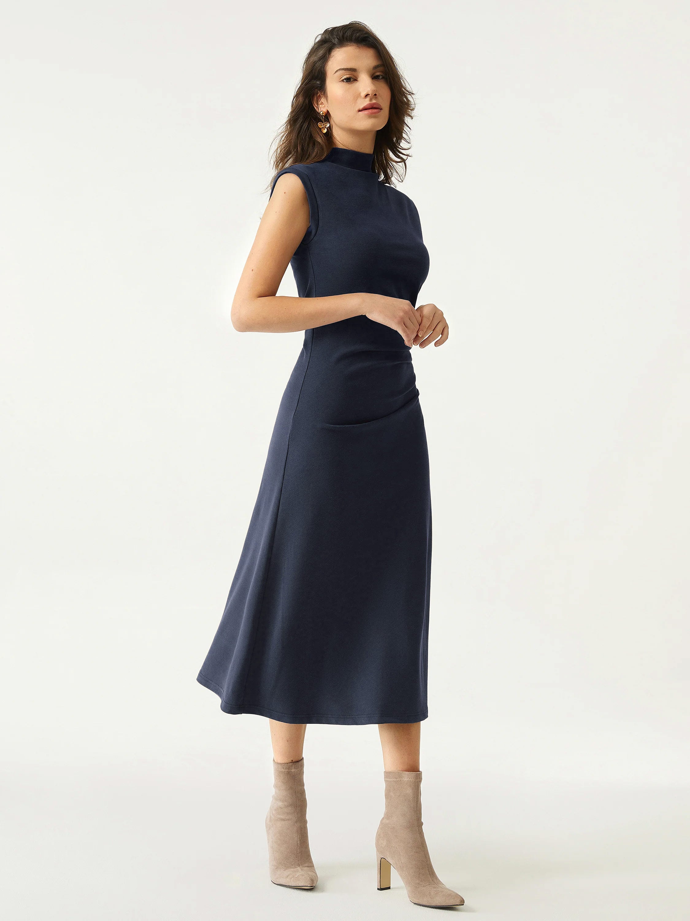 OGLmove Mockneck Tucks Midi Dress