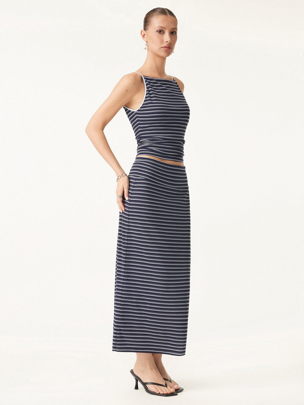 OGLmove Striped Spaghetti Bra Top & Low Rise Midi Skirt Set
