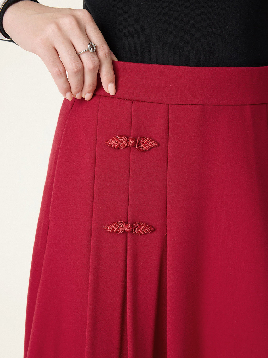OGLmove Pleated Frog Button Decor A-Line Midi Skirt