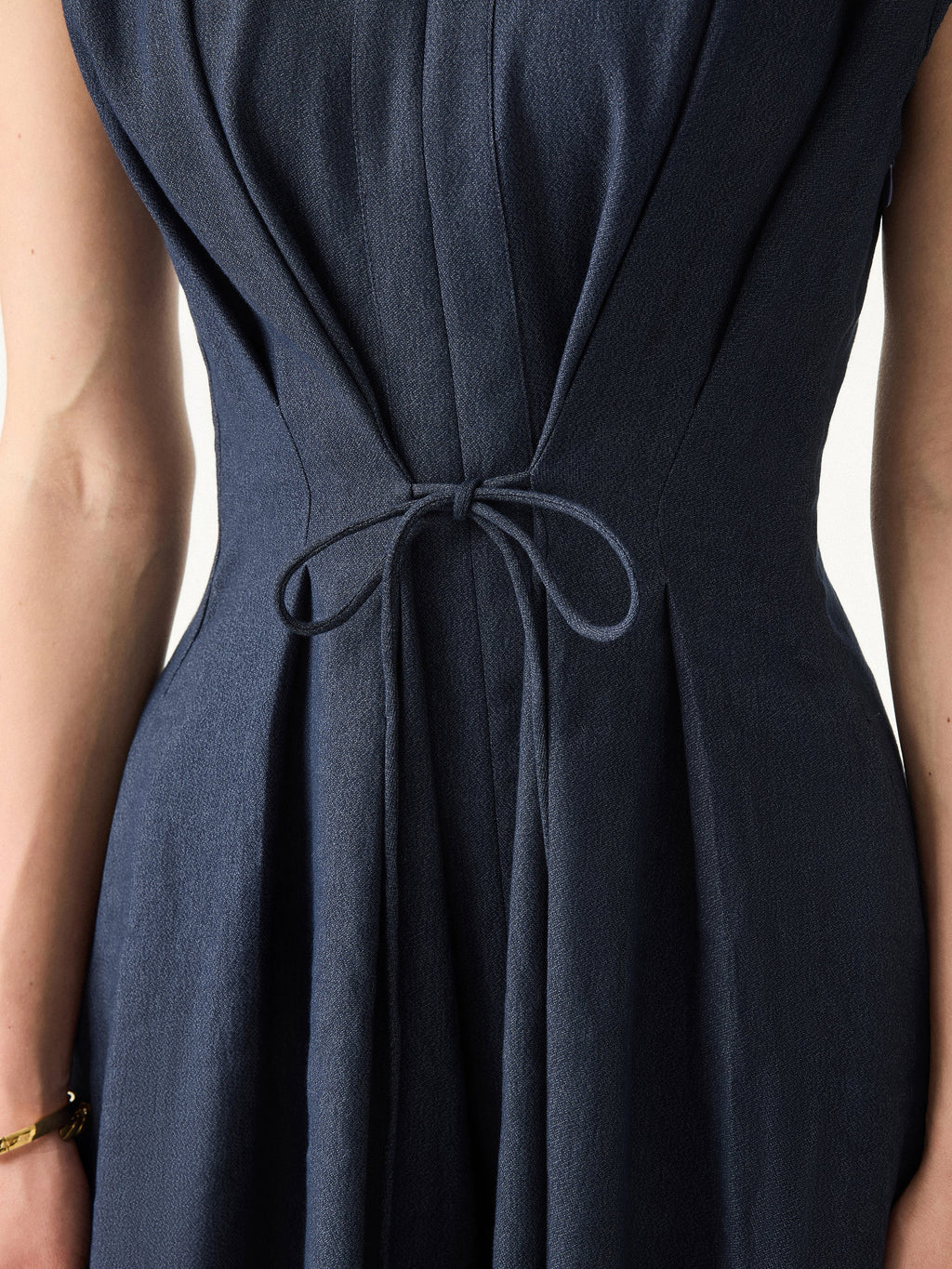 OGLmove Viscose-Linen Collared V-Neck Midi Dress with Drawstring