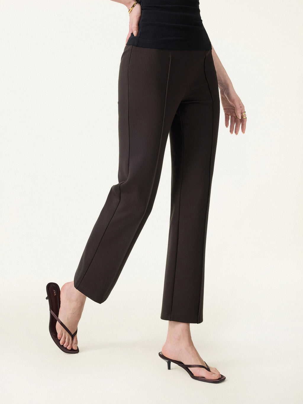 OGLmove Wrinkle-Resistant High Rise Cropped Flare Leg Travel Pant