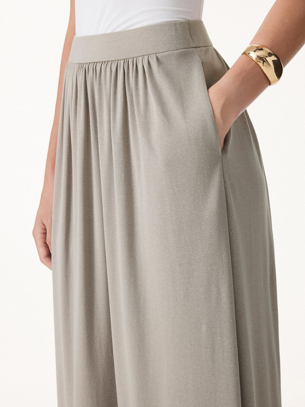 OGLmove Round Neck Top & A-Line Maxi Skirt Set with Pockets