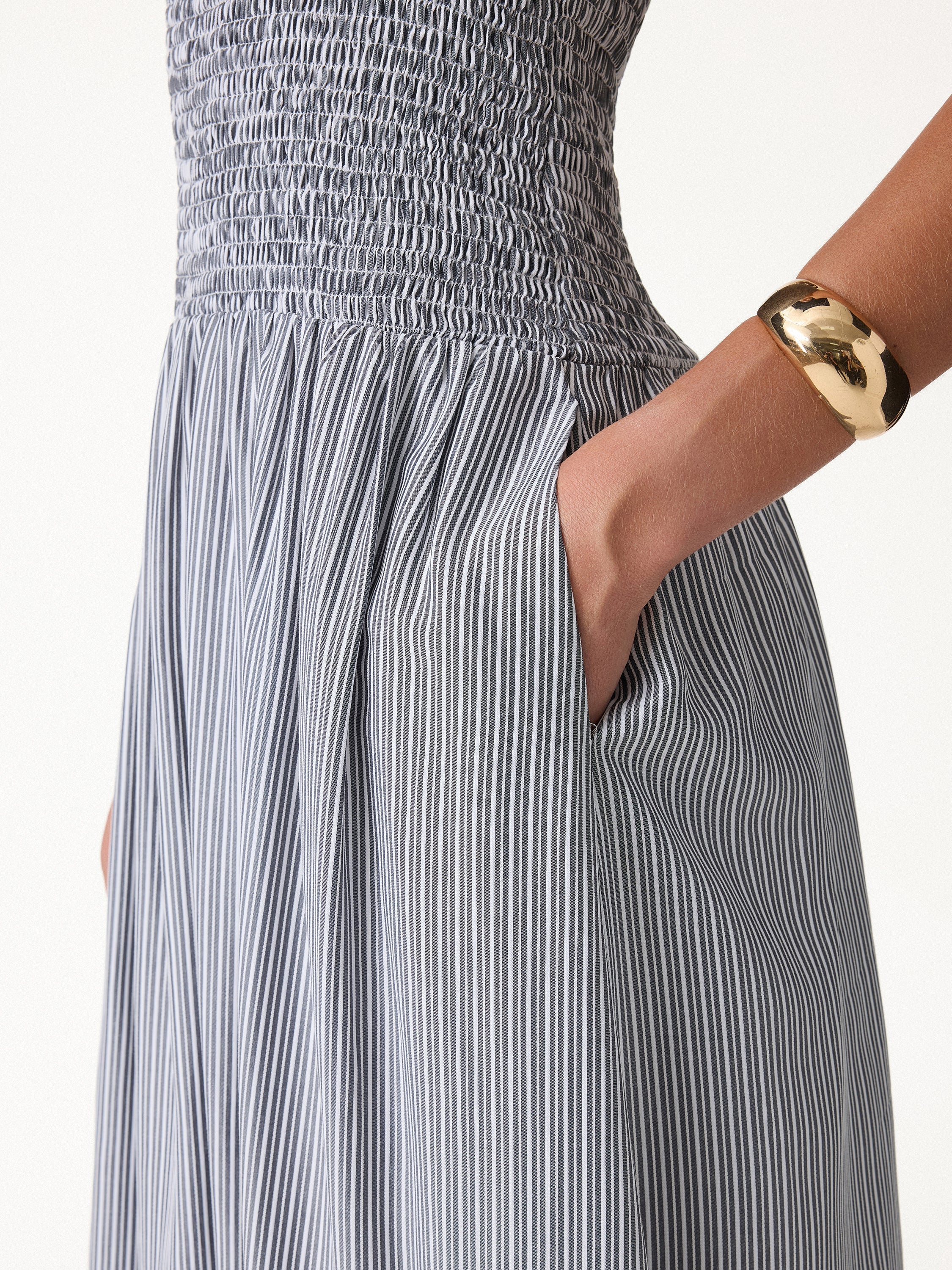 OGLmove Striped Poplin Square Neck Smocked Midi Bra Dress