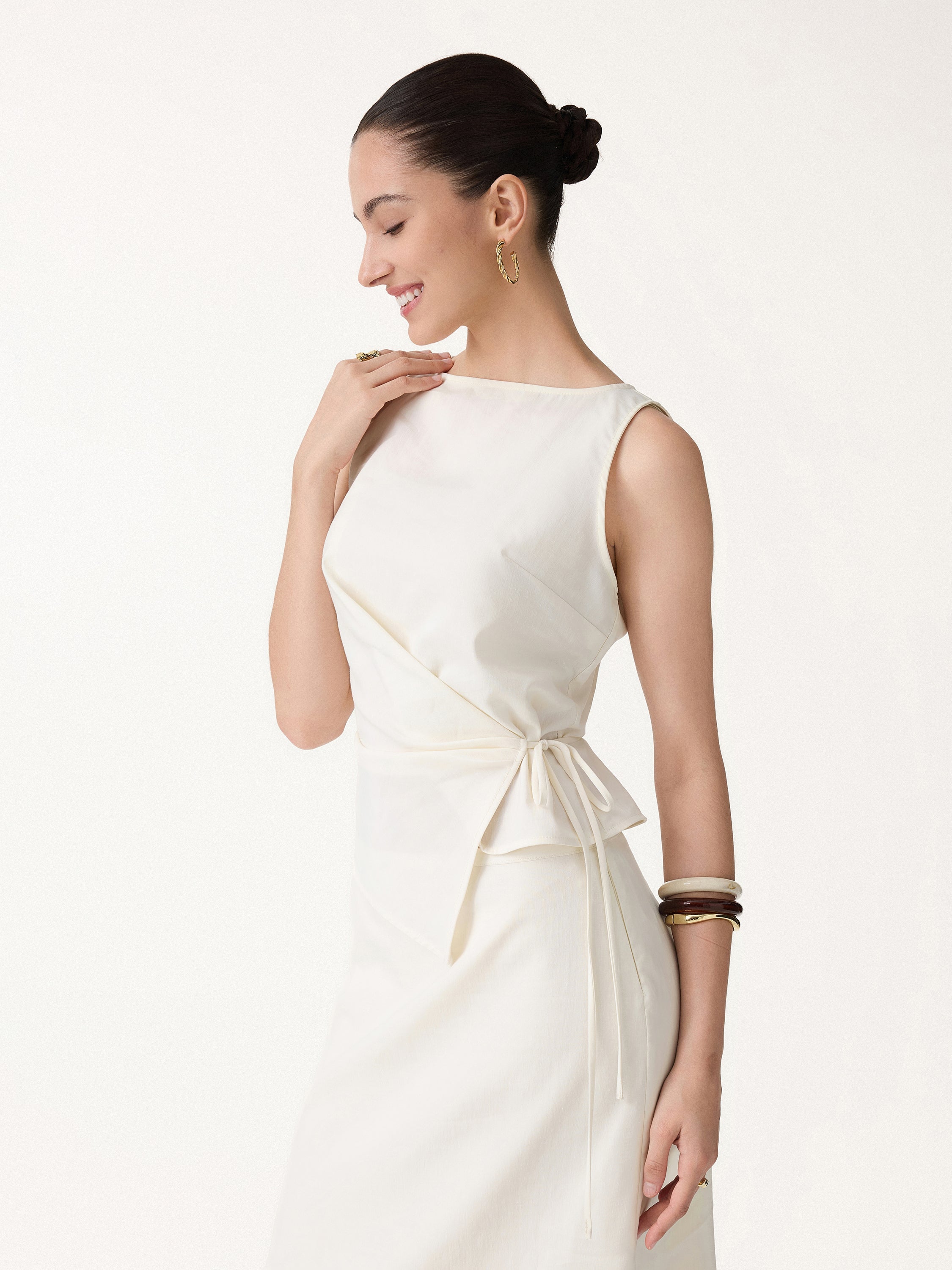 OGLmove Lyocell-Linen Blend Boatneck Waist-Defined Top