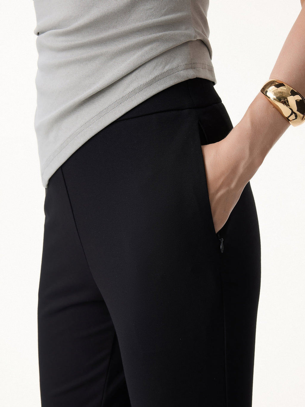OGLmove Stretch Ponte Chic Capri Pant with Pockets