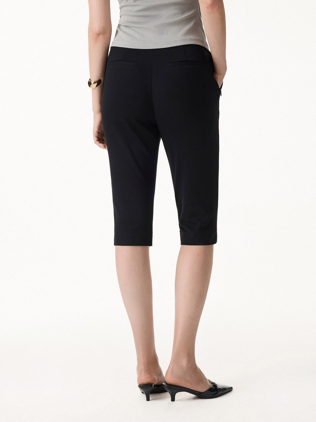 OGLmove Stretch Ponte Chic Capri Pant with Pockets